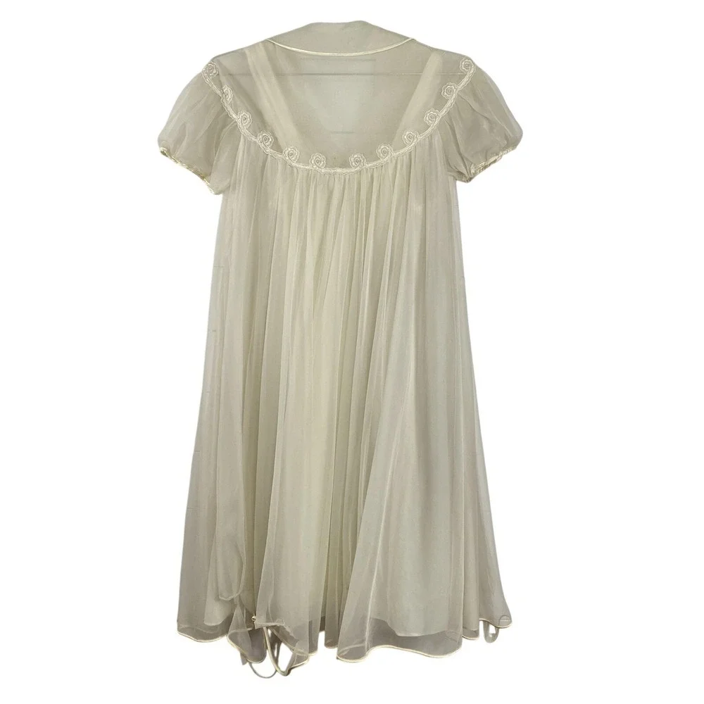 Vintage Sheer Peignoir Set Womens Medium Ivory Nightgown‎ Robe Lace Pearl 60s